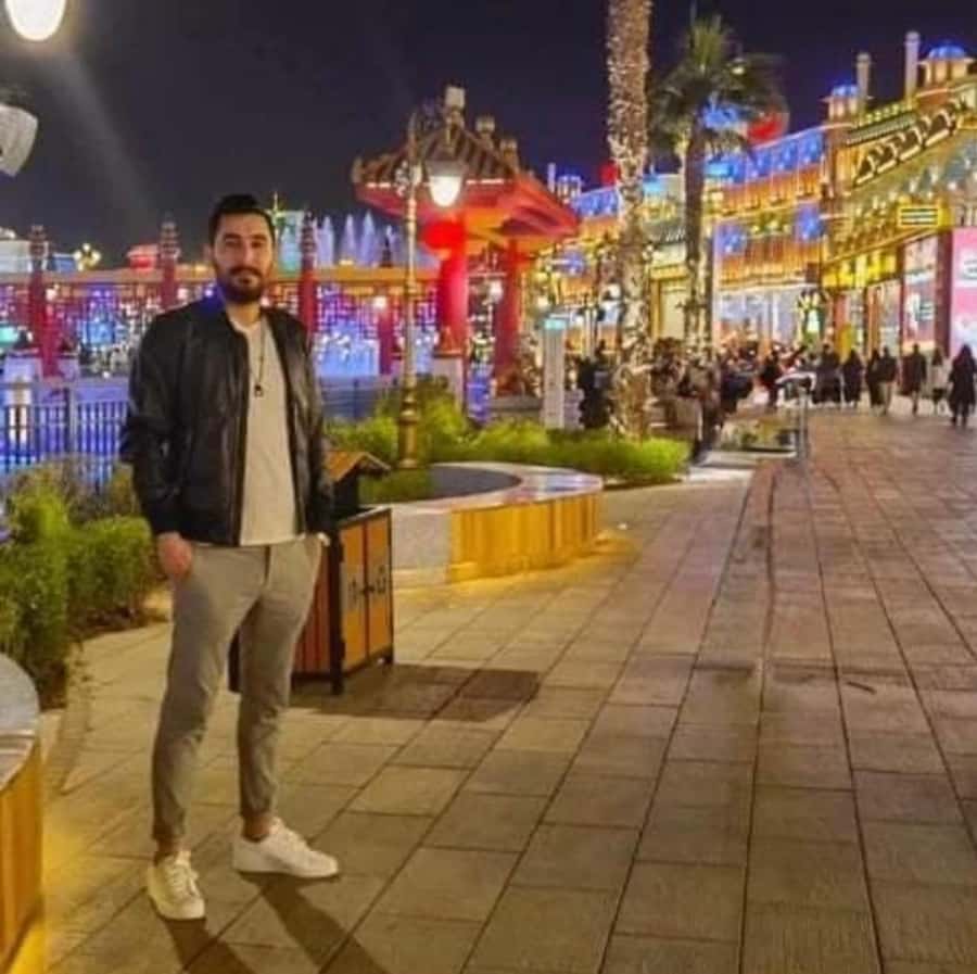 Dubai: Private Shopping City Tour and Global Village Tickets - Spices, scents, and a shorter market visit