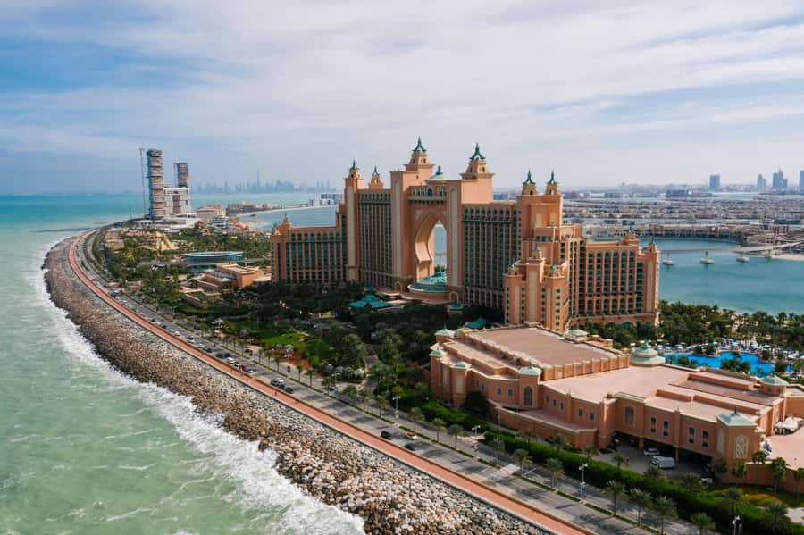 Dubai: Private Stopover City Tour with Burj Khalifa Ticket - Palm Jumeirah and Atlantis The Palm