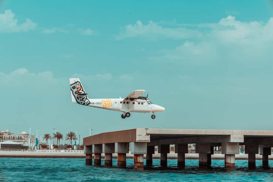 Dubai: Private VIP Luxury Yacht Tour with BBQ & Drinks - Bluewaters Island and Ain Dubai photo time