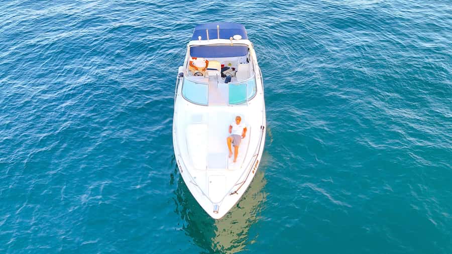 Dubai: Private Yacht Cruise for Unforgettable Memories - Why Dubai looks better from a private yacht