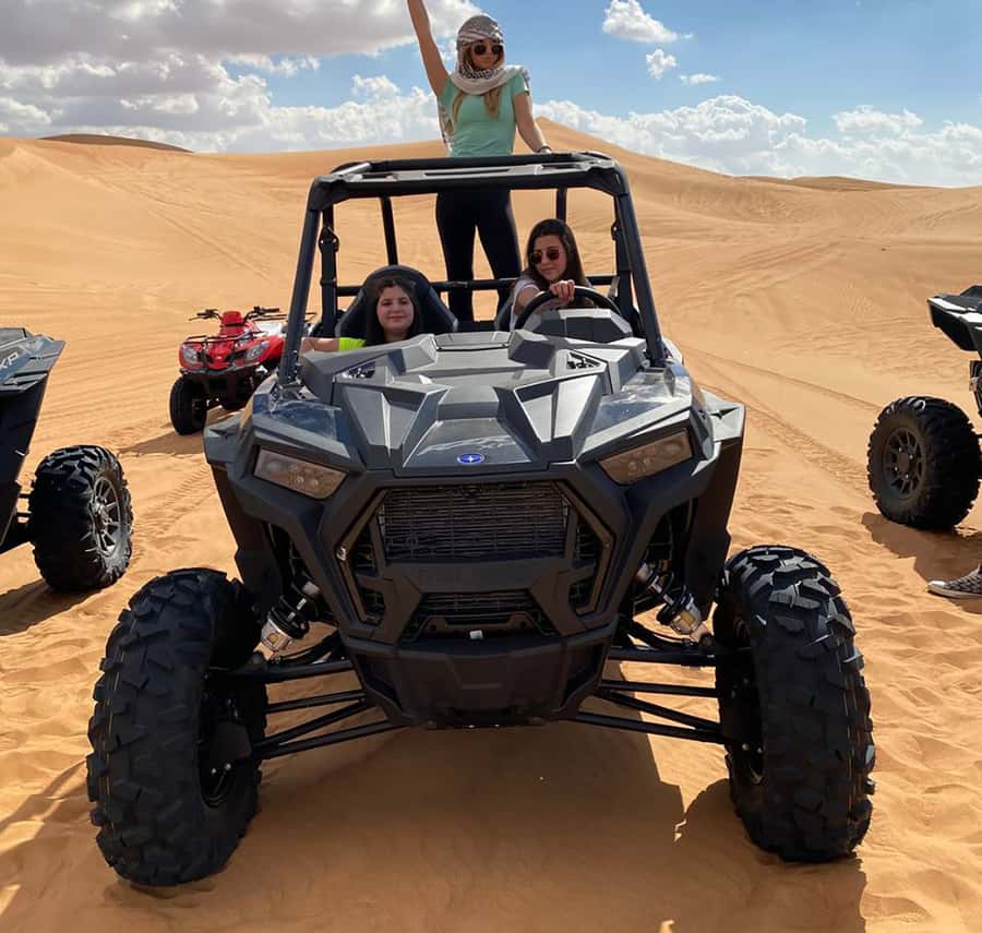 Dubai: Red Dune Desert, Dune Buggy Ride & BBQ Buffet Dinner - The Guide Can Shape the Whole Day