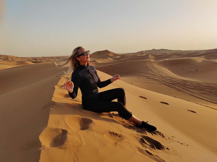 Dubai: Red Dunes Desert Safari with Premium Camp BBQ & Shows - Who should book this evening safari?