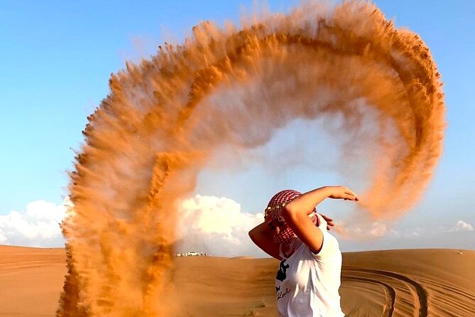 Dubai Red Dunes Safari, Camels, Live BBQ and Live Shows - The first stop at Lahbab