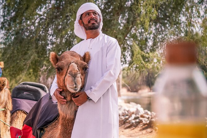 Dubai Red Dunes Safari: Dune Bashing, Camel Ride & Breakfast - Breakfast at the desert camp
