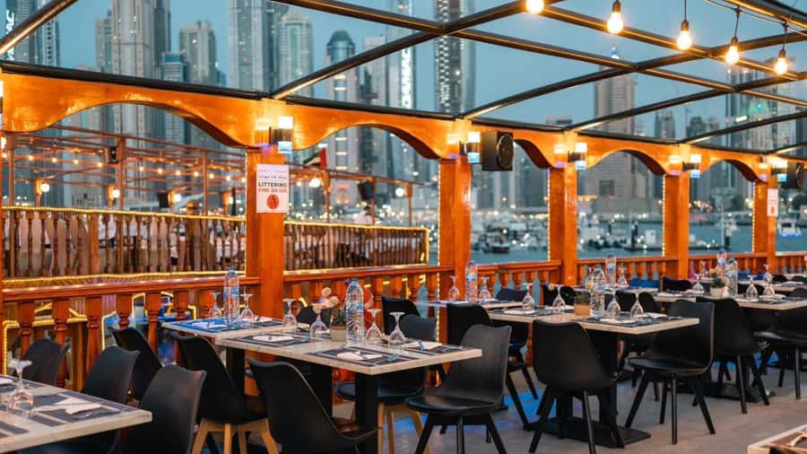 Dubai: Scenic Dhow Cruise with Buffet Dinner and Live Shows - Who will enjoy this cruise most