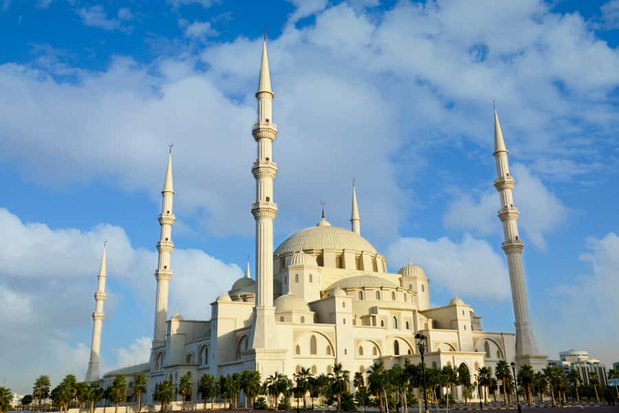 Dubai: Sheikh Zayed Mosque, Fujairah and Khorfakkan Tour - Practical details that make the day easier