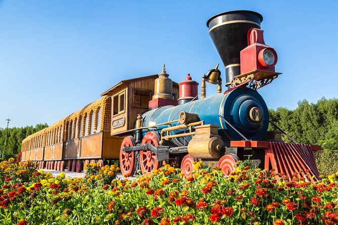 Dubai: Skip-The-Line Ticket to Dubai Miracle Garden - The Airbus A380 and other headline displays