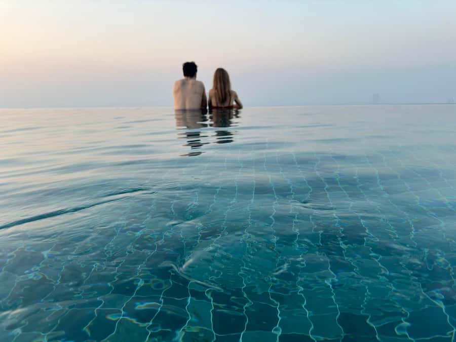 Dubai: Sky Pool and Palm Observatory Access - Who should book this experience?