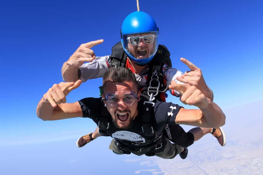 Dubai: Skydive at The Palm with Photos, Video & Yacht Tour - The yacht-tour bonus and how to use it