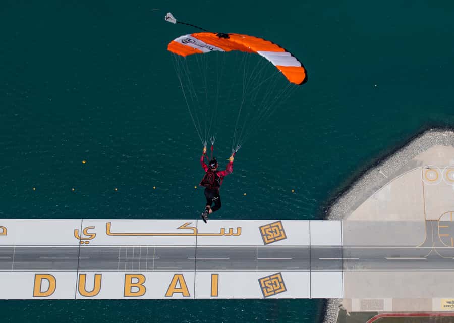 Dubai: Skydive at The Palm with Photos, Video & Yacht Tour - Watching from the ground
