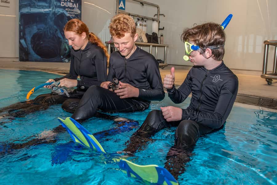 Dubai: Snorkeling at Deep Dive World's Deepest Pool - Why the group size matters
