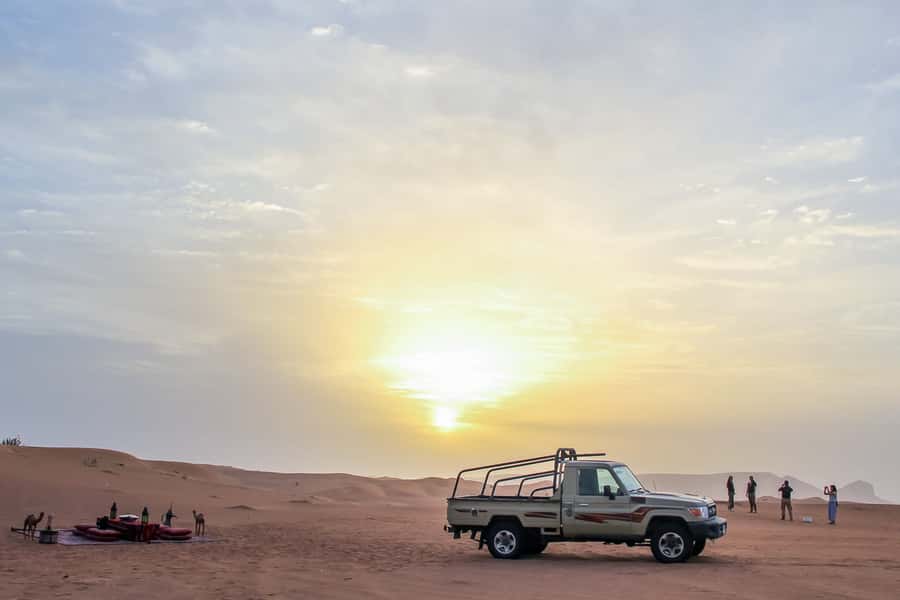 Dubai: Sunrise Desert Jeep Safari with Wildlife Experience - Dune bashing: exciting, short, and not for everyone