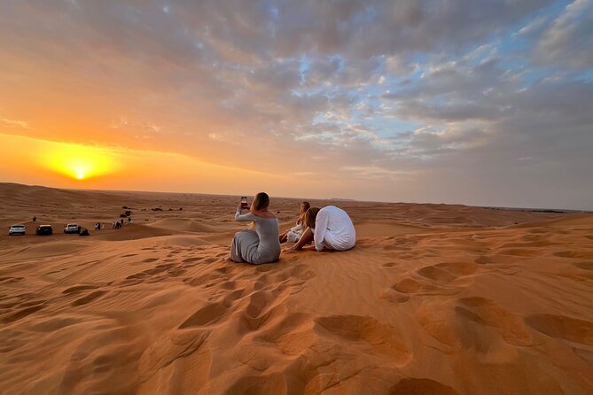 Dubai Sunrise / Morning private safari tour - Reaching Lahbab for the sunrise
