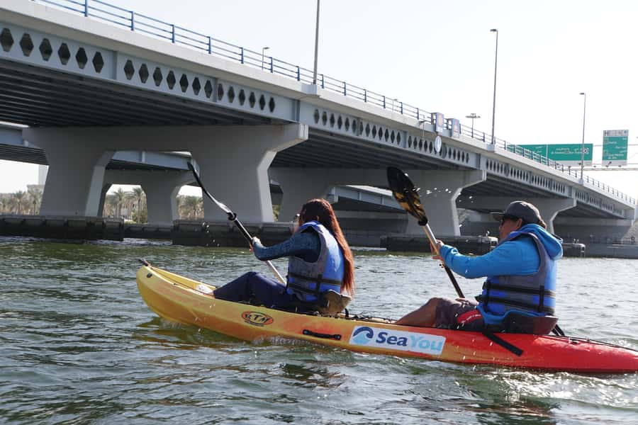 Dubai: Sunset/Night Dubai Creek Kayak Tour - Why Dubai Creek is the right place for a sunset paddle