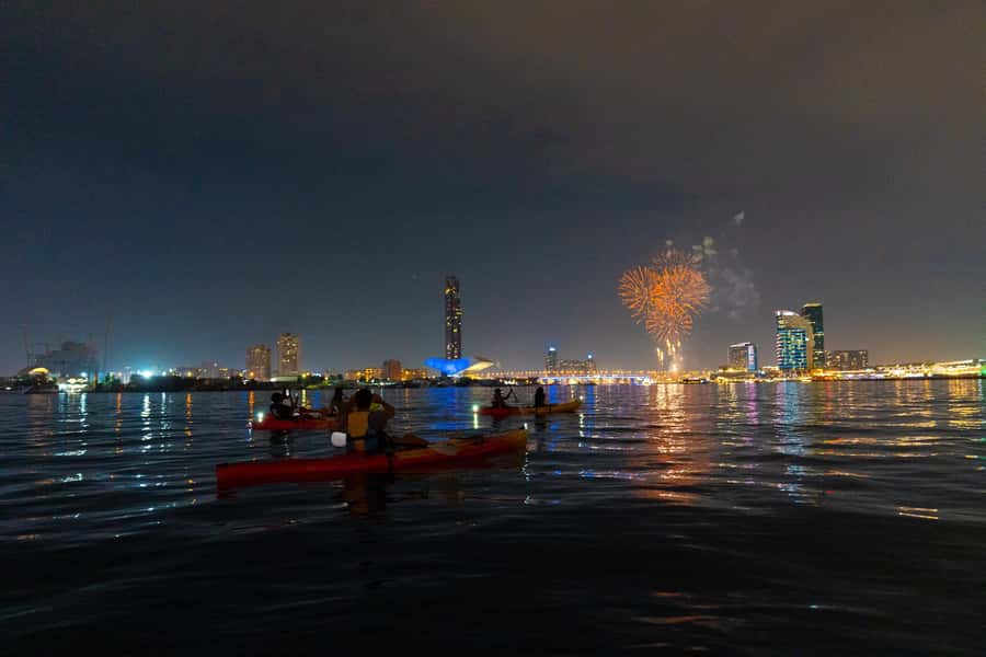 Dubai: Sunset/Night Dubai Creek Kayak Tour - Paddling toward old Dubai