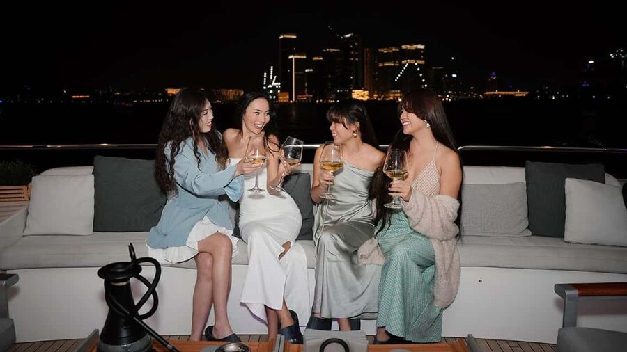 Dubai: Superyacht Experience with Party & Live DJ - Practical ways to improve your evening