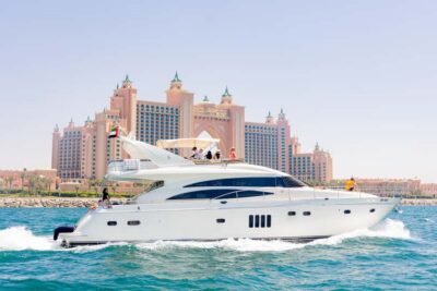 The Luxury Yacht Tour with Live BBQ Option