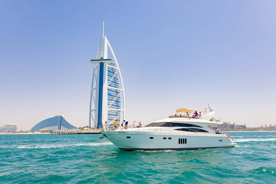 Dubai: The Luxury Yacht Tour with Live BBQ Option - What you see from Dubai Marina to JBR