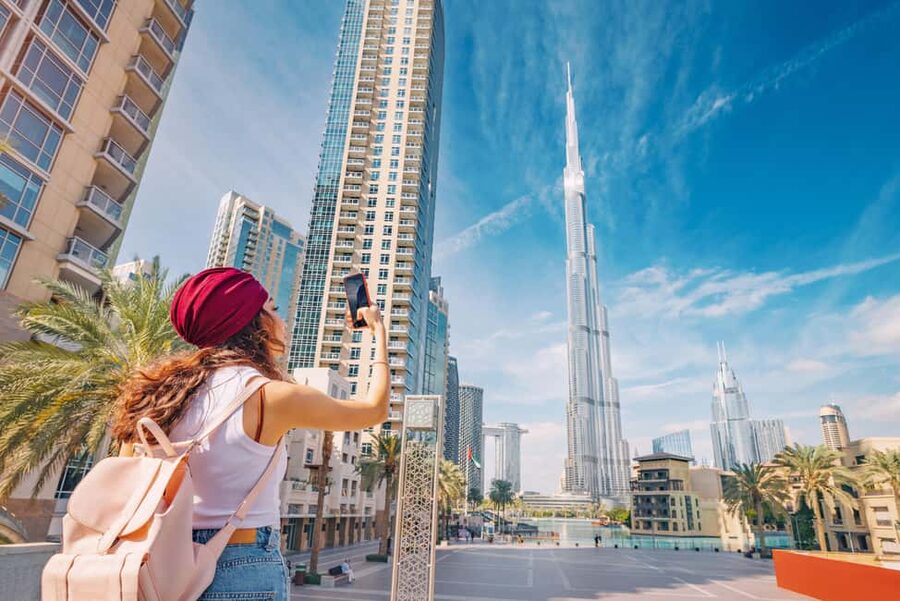 Dubai Top Highlights: Frame Entry, Souks, Abra & Street Food - Blue Mosque: a calm start before the city rush