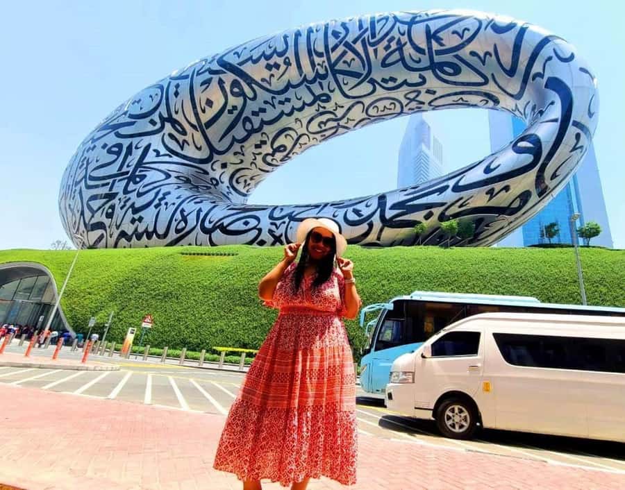 Dubai: Top Must-See Sights Tour with Burj Khalifa At The Top - Key points to know before booking