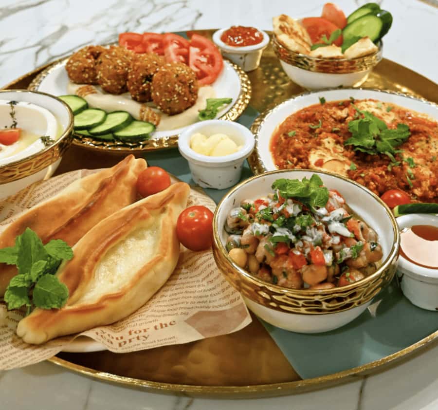 Dubai: Traditional Emirati Breakfast Experience - What arrives on the Emirati breakfast table