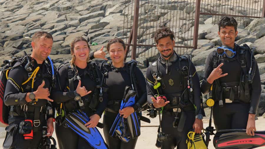 Dubai: VIP Private Scuba Dive with Free Hotel Transfer - Conditions, safety, and the small print