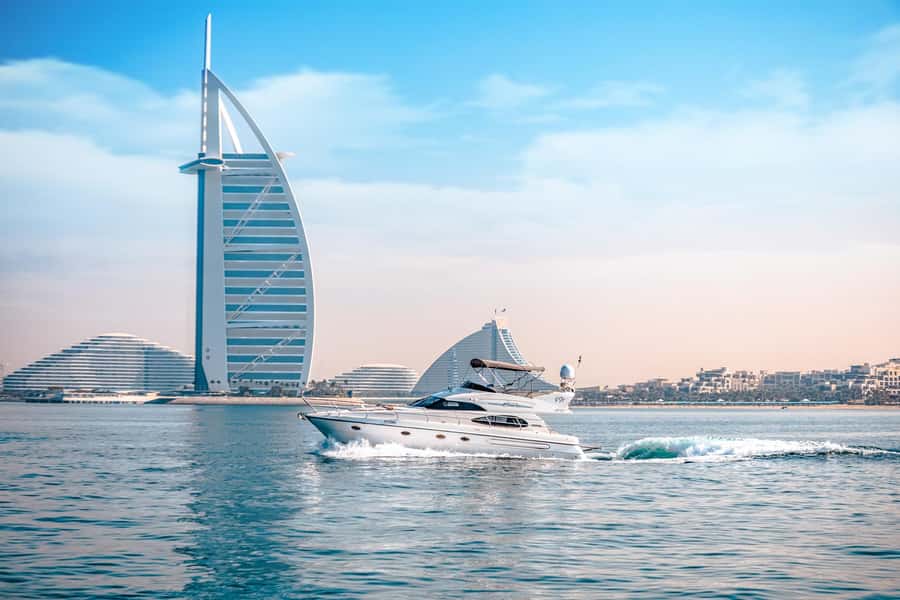 Dubai Yacht Tour - Boat Trip upto 12 guests Private event - A yacht made for groups and celebrations