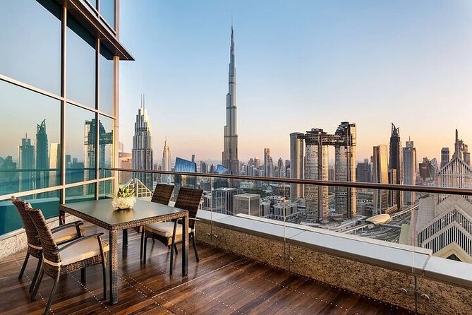 Enjoy Dinner at Burj Khalifa Restaurants With Ticket 124th Floor - Who will get the most from this evening?