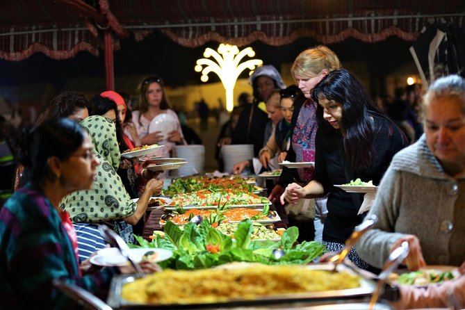 Evening Desert Safari with BBQ Dinner & 7 Live Show's - What the $35 price really buys