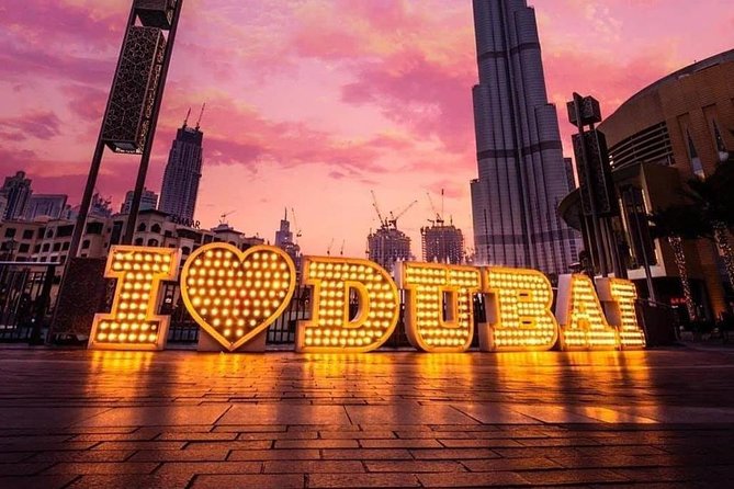 Evening Dubai City Tour with Burj Khalifa Experience - Madinat Jumeirah adds an Arabian touch