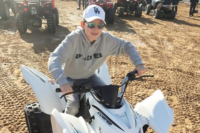 Evening Safari Quad Bike in the desert of Lahbab - Who will enjoy this Lahbab safari most