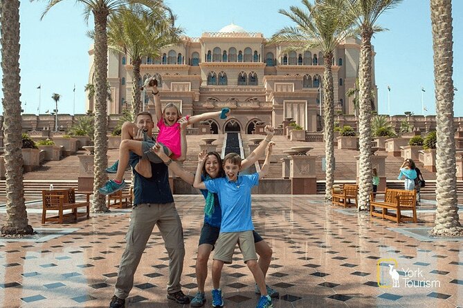 Exclusive Full-Day Abu Dhabi City Tour with Sheikh Zayed Mosque - Heritage Village Adds a Glimpse of Older Abu Dhabi