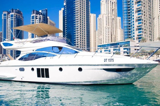 Exclusive Luxury Yacht Ride - What the crew and refreshments add