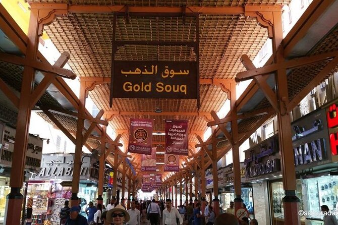 Explore Old Dubai Al fahidi District Museums Markets Abra - A brief look at Al Shindagha Museum
