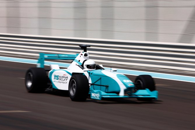 Formula Yas 3000 Driving Experience _ Full - Weather and scheduling deserve attention