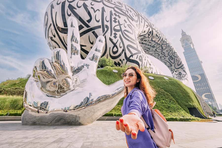From Abu Dhabi: Dubai City Tour with Creek, Abra & Old Souks - Inside the Blue Mosque
