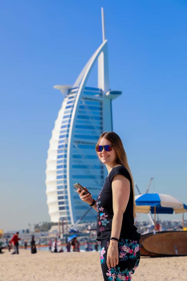 From Abu Dhabi: Dubai City Tour with Creek, Abra & Old Souks - Tea, coffee, and Emirati-style interiors at Al Khayma