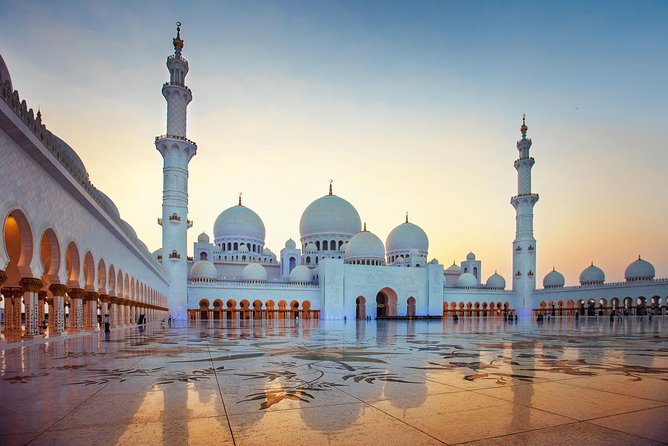 From Abu Dhabi: Sheikh Zayed Mosque, Royal Palace & Etihad Tower - Why this half-day tour works for a first Abu Dhabi visit