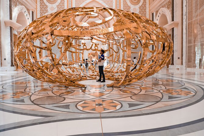 From Abu Dhabi: Sheikh Zayed Mosque, Royal Palace & Etihad Tower - Who should book this Abu Dhabi experience?