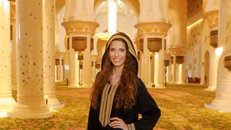 From Dubai: Abu Dhabi Grand Mosque & Louvre Museum Full-Day - Louvre Abu Dhabi: a different kind of museum visit