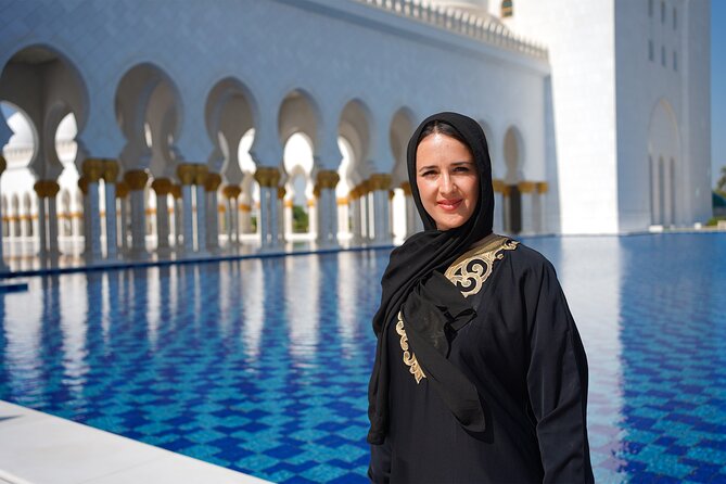 From Dubai: Abu Dhabi Sheikh Zayed Grand Mosque Guided Tour - Is the $59 price good value?