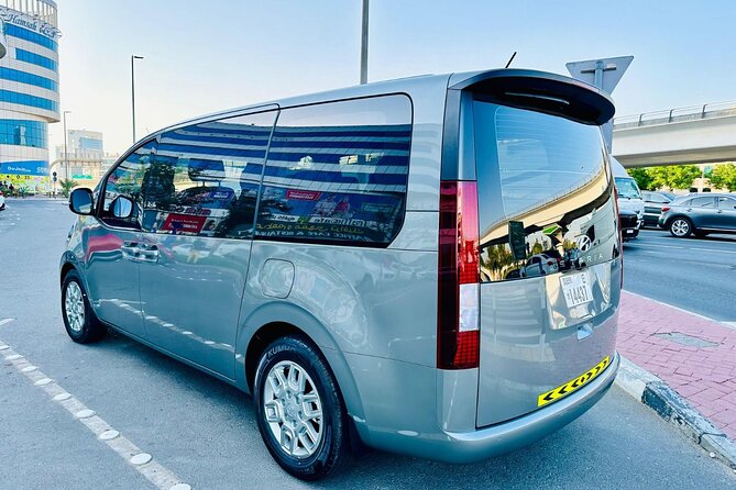 From Dubai: Private Chauffeur Service to Abu Dhabi - Louvre Abu Dhabi requires a firm time decision