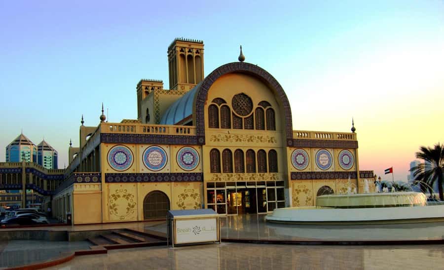 From Dubai: Sharjah Heritage & Culture Tour - The guide can make the short schedule work