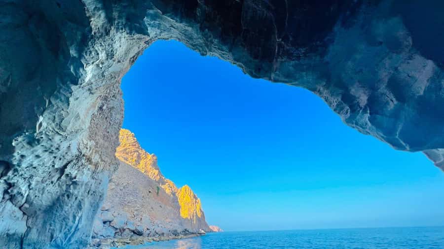 From Dubai/Sharjah/RAK: Dibba Musandam Trip & Dhow Cruise - Swimming, snorkeling, kayaking, and beach time
