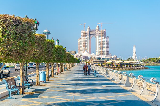 From Dubai To Abu Dhabi: Royal Palace, Grand Mosque &Etihad Tower - Marina Mall: a useful lunch break