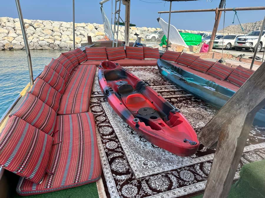 From Ras al Khaimah: Musandam Khasab Day Trip with Transfer - Lunch, drinks, shade, and the practical comforts