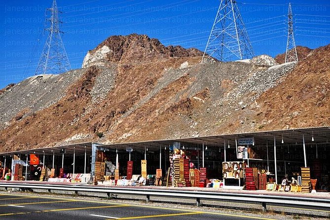 Fujairah Private day trip from Dubai with Lunch - Fujairah Old Fort and Bithnah Oasis