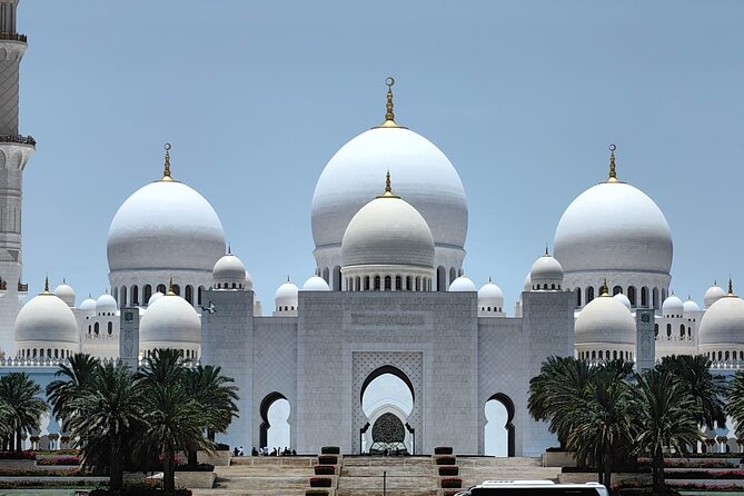 Full Day Abu Dhabi City Tour with Ferrari World - Heritage Village and a glimpse of older crafts