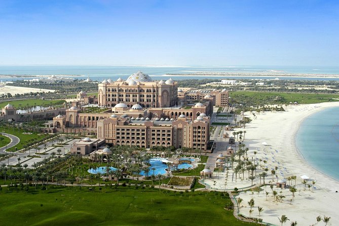 Full-Day Abu Dhabi Tour with Lunch from Dubai - What the shared bus is really like
