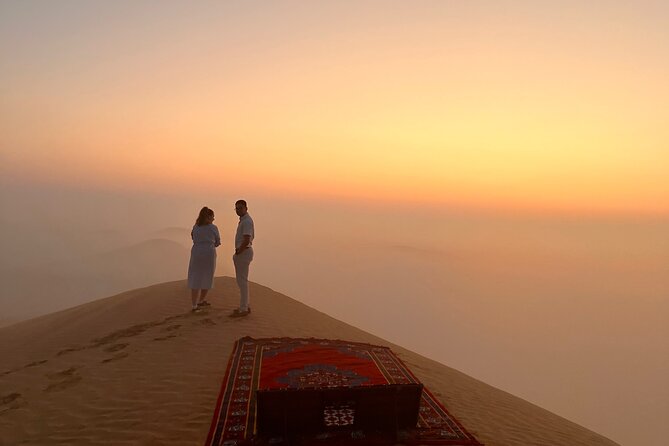 Full Day Liwa Desert Sunset Safari Tour with Lunch at Oasis - Lunch Under the Palms at Liwa Oasis